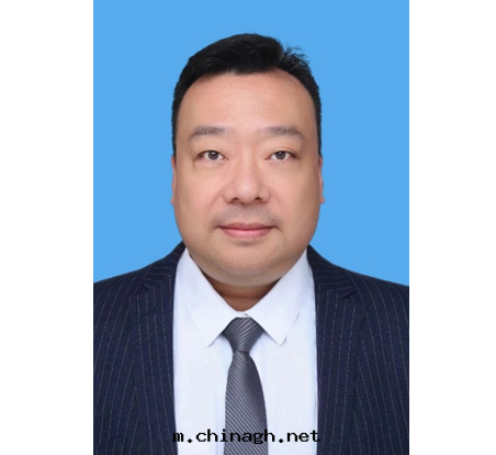 呂方(fāng) 中(zhōng)心(xīn)主(zhǔ)任